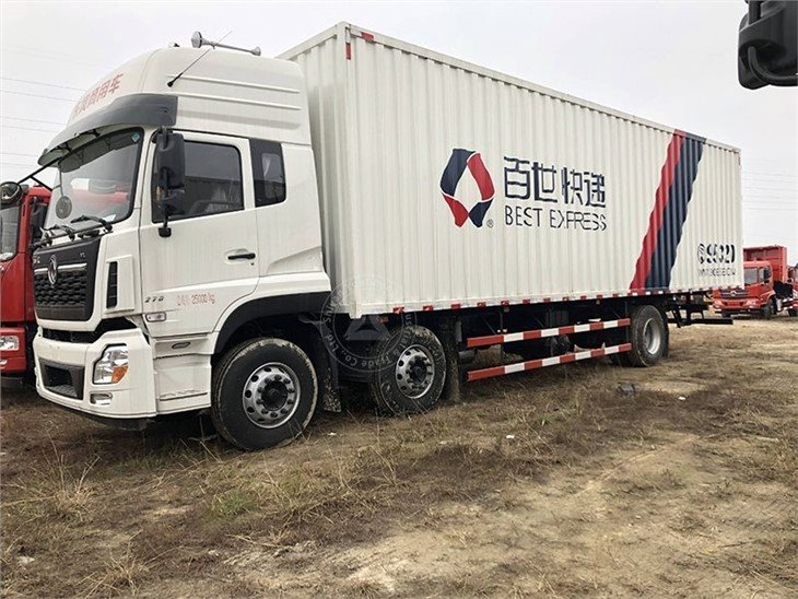 RHOCT Yunlihong box van truck(001)